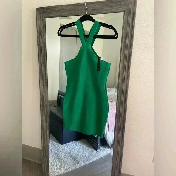 Akaiv green cross neck Bodycon mini dress